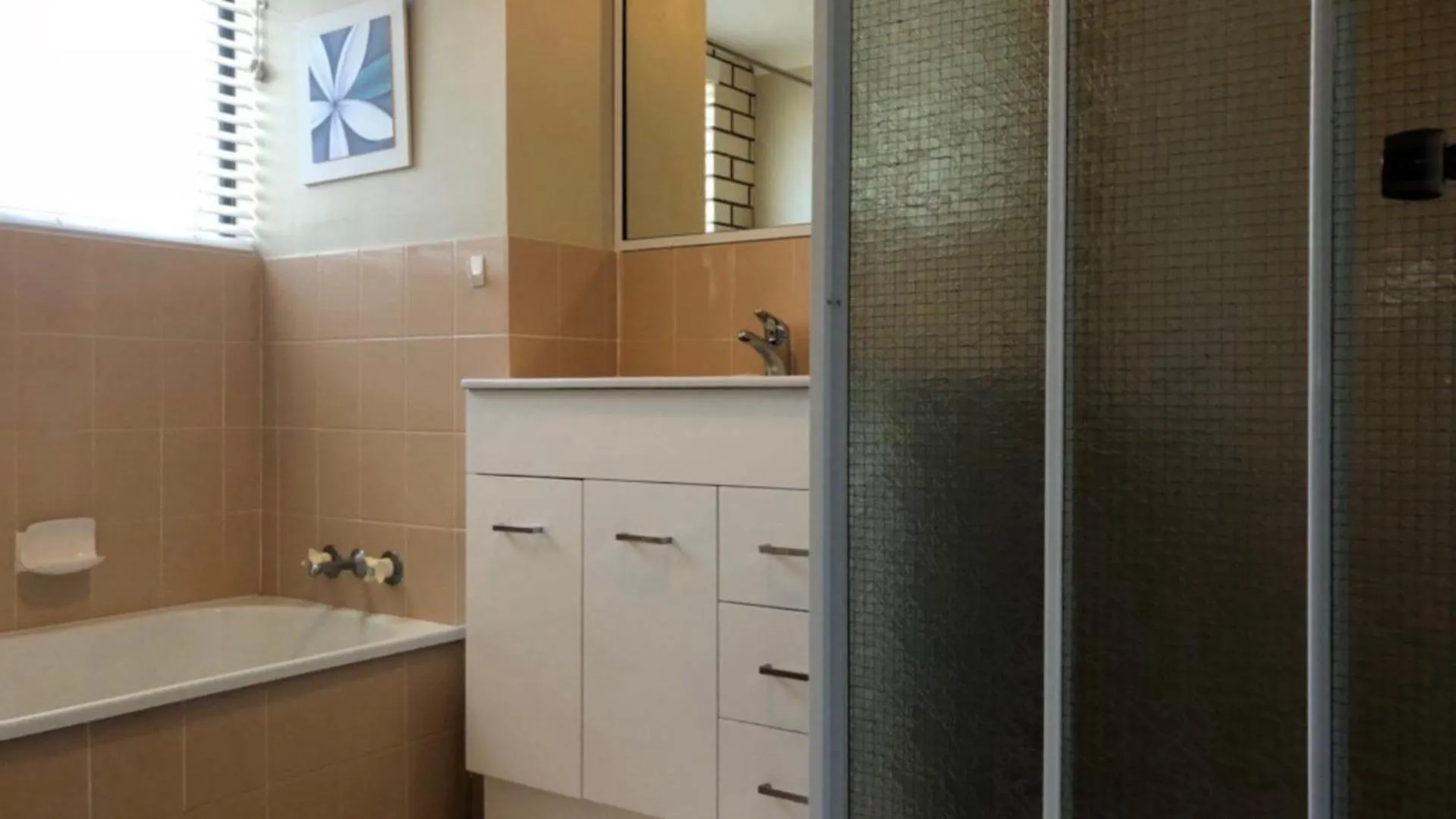 White Opal Unit 4 Apartment Caloundra